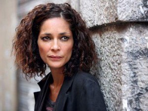 28416023_simona-cavallari-da-squadra-antimafia-le-mani-dentro-la-citt-0